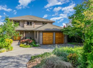 8549 NE Juanita Dr, Kirkland, WA 98034