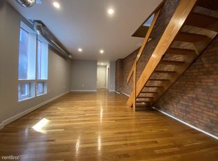 2105 Green St APT 1R, Philadelphia, PA 19130