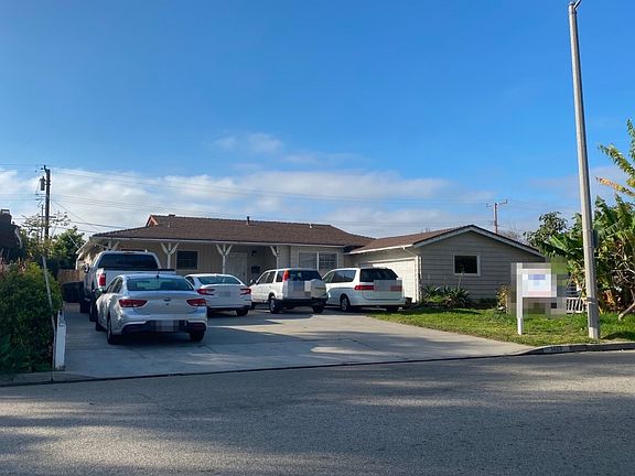 3rd image of 1428 W Kimberly Ln