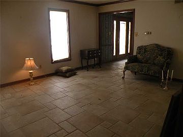 5th image of 8931 Butternut Ct