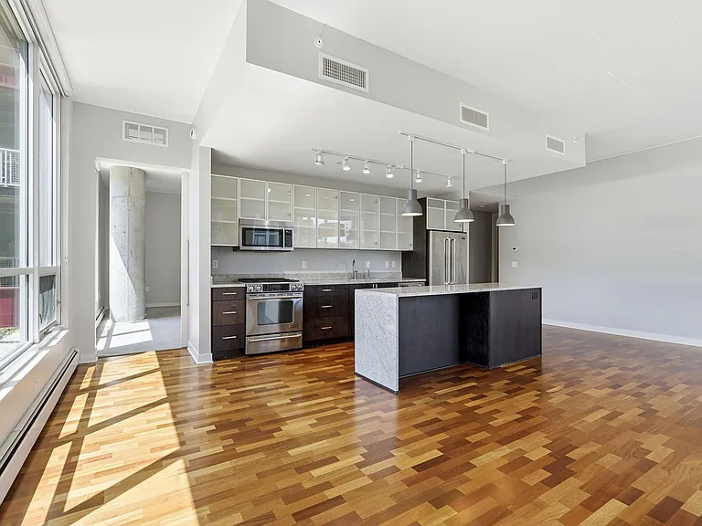 901 S 2nd St #201 — Photo 18