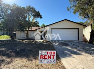 5822 Lake Wind St, San Antonio, TX 78222