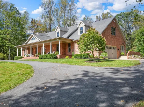 12048 Pleasant Walk Rd, Myersville, MD 21773