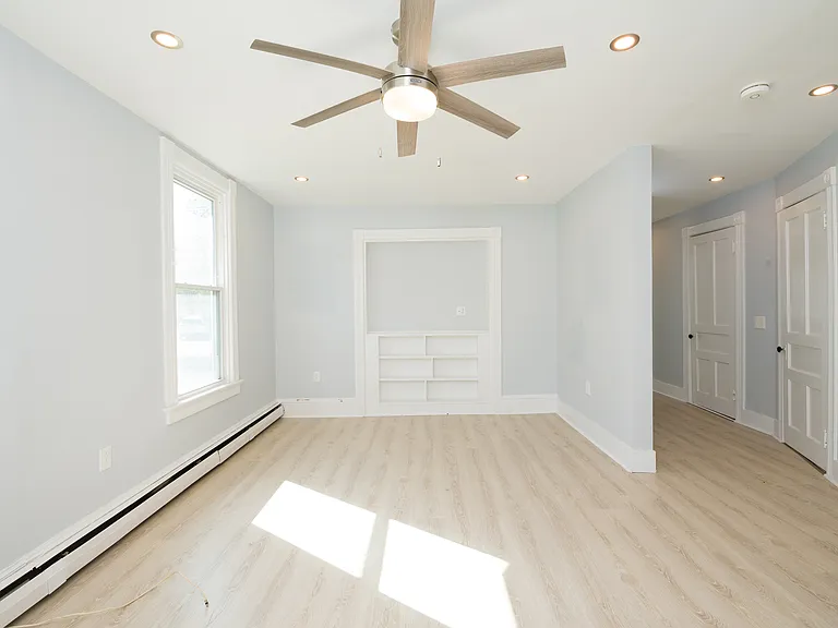 47 Washington Ave #1E — Photo 8