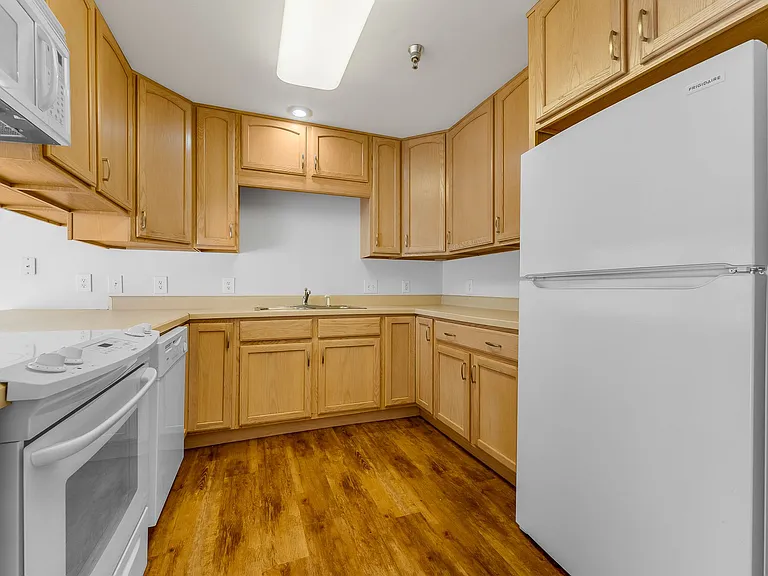 999 W Run Rd — Photo 9