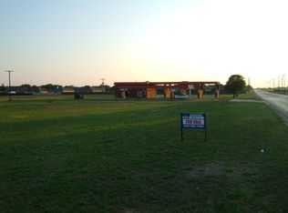 1000 W Kramer Rd, Burkburnett, TX 76354