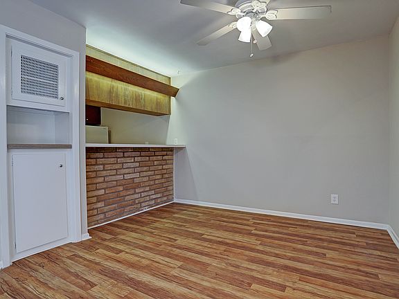 5th image of 229 Westmoreland St #1-11
