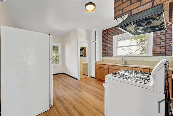 2713 Coolidge Ave — Photo 21
