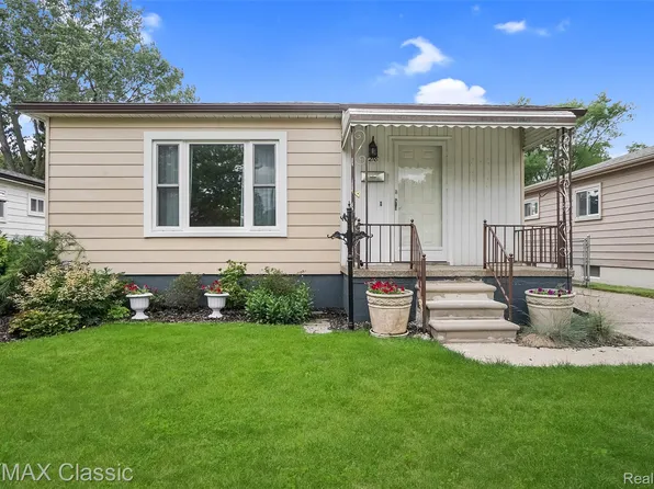 7218 Sterling St, Center Line, MI 48015