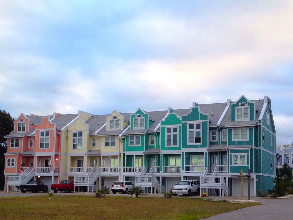 Unit is 4th from right