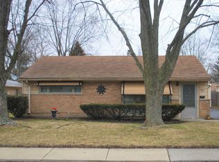 424 Suwanee St, Park Forest, IL 60466