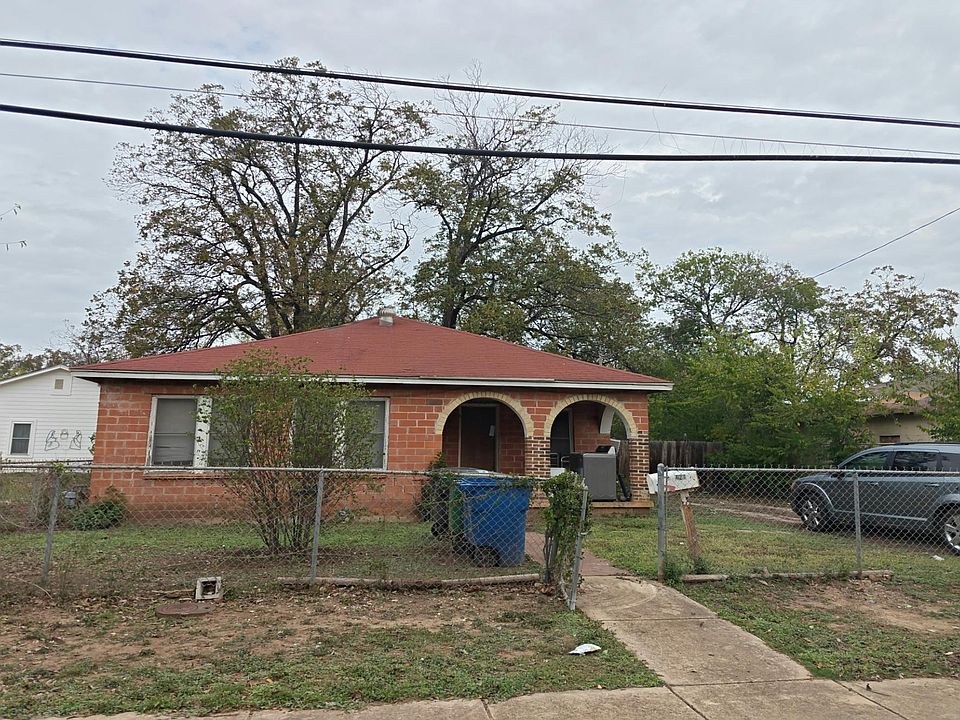 1st image of 427 Hazel St