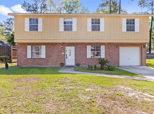 220 Chestnut St, Mandeville, LA 70471