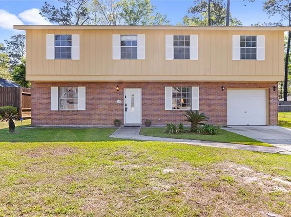 220 Chestnut St, Mandeville, LA 70471