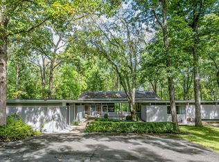 24 Brookstone Dr, Princeton, NJ