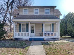 513 S Main St, Lindsborg, KS 67456