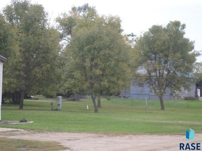 Lake Ave, Wentworth, SD, 57075