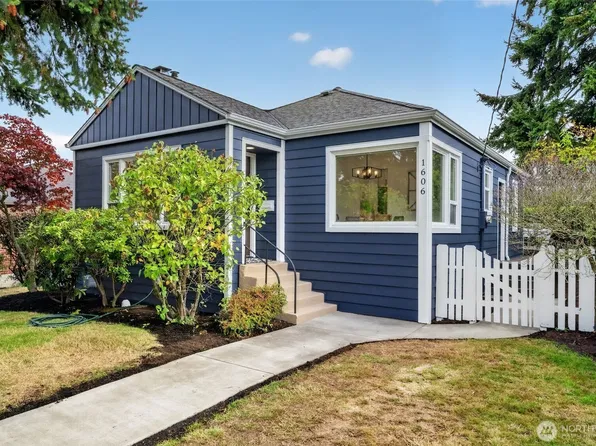 1606 42nd Avenue SW, Seattle, WA 98116