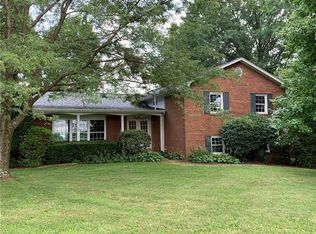 1144 Springer Rd, Scottdale, PA 15683