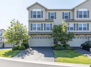 481 Waterleaf Ct, Mechanicsburg, PA 17050