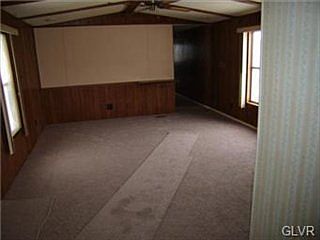 4th image of 3101 Newburg Rd
