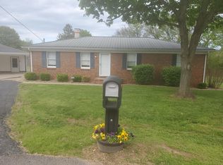 710 Pineridge Dr, Hopkinsville, KY 42240