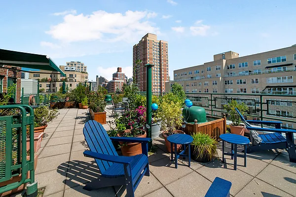 Rented by Brown Harris Stevens | media 15