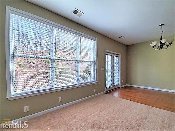 5th image of 76 Flatwood Trl