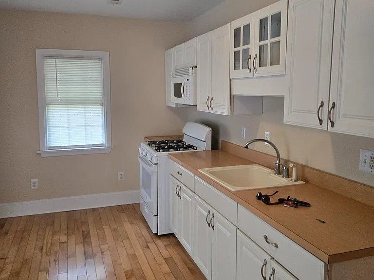 23915 Mervell Dean Rd — Photo 8