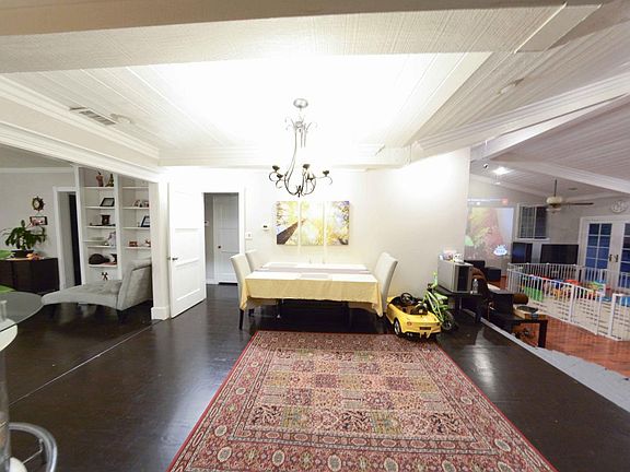 2nd image of 4355 Snowden Ave