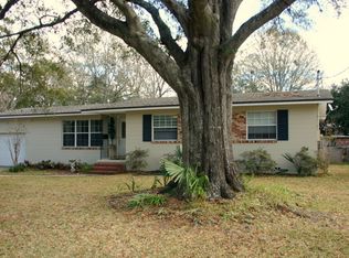 785 Acapulco Rd, Jacksonville, FL 32216