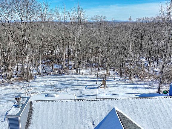 5th image of 1230 Mountain Road