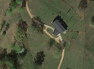 6025 Ben Parks Rd, Murrayville, GA 30564