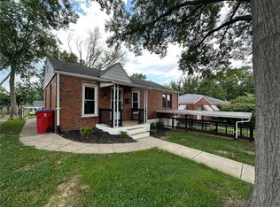 612 Ellwine Dr, Saint Louis, MO