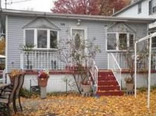 712 Harding Park, Bronx, NY 10473