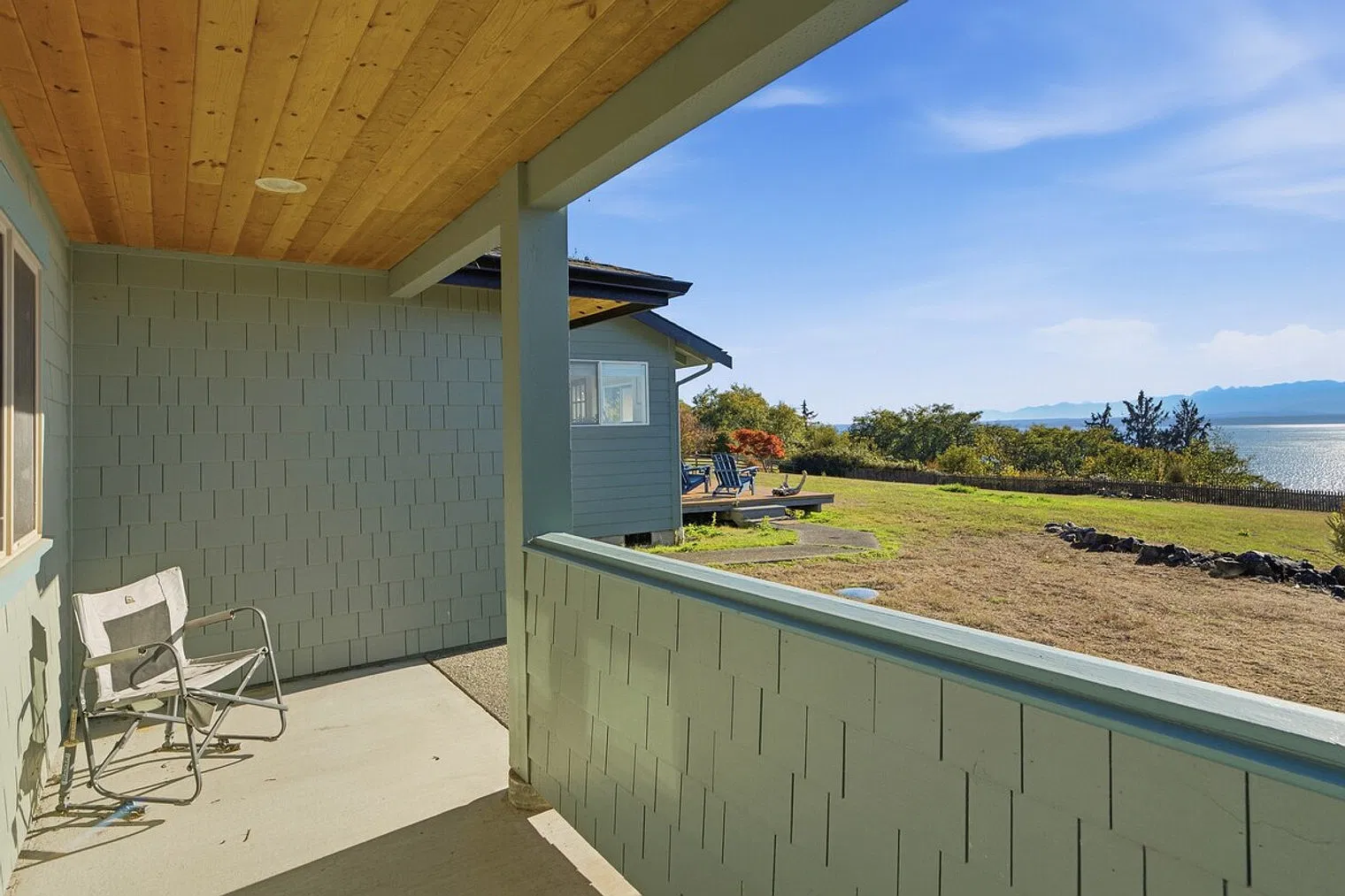 1 bed, 1.0 bath, 904 sqft, $3,903 — Photo 3