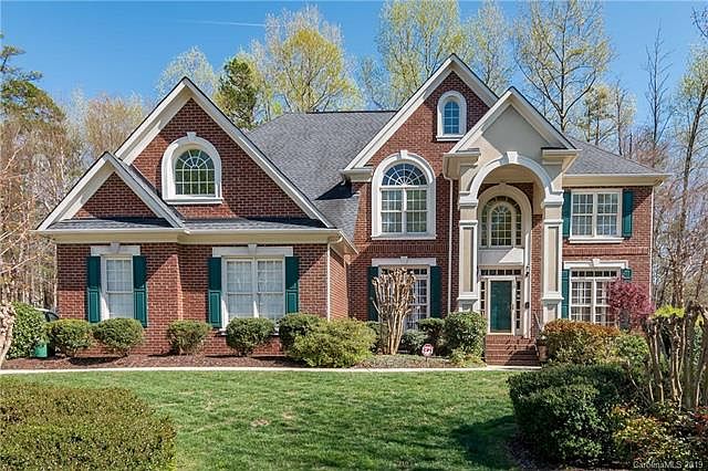 1st image of 3034 Savannah Hills Dr