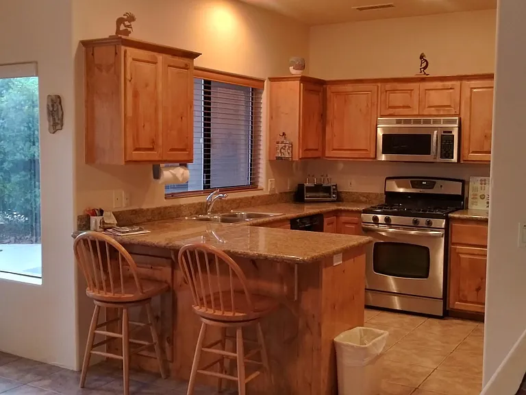Cochise Dr — Photo 9