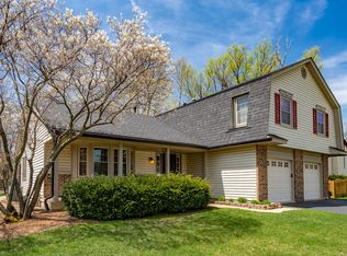 1807 Louisiana Dr, Elk Grove Village, IL 60007