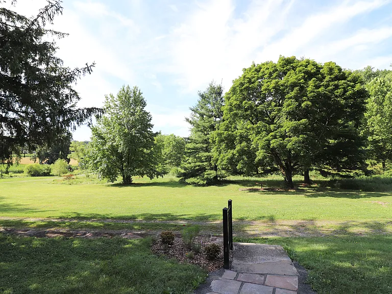 1059 Alleghenyville Rd — Photo 26