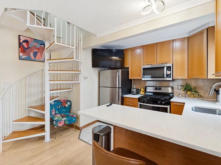 42 Ella St — Photo 21