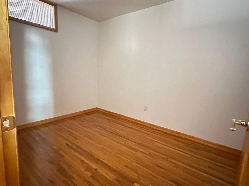1st image of 8716 16th Ave