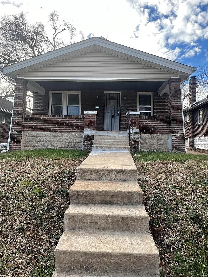 6104 Huntsville Ave photo 1