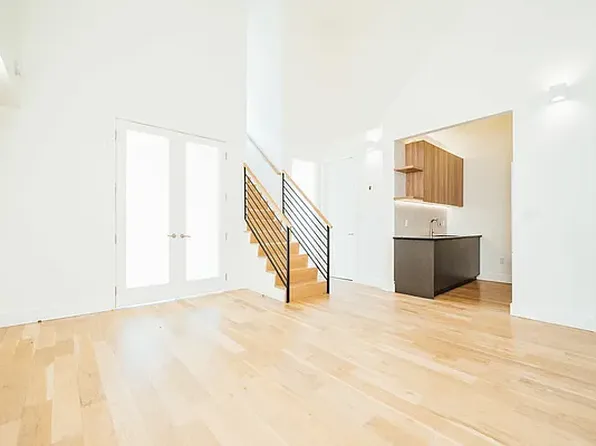 77 Clay Street 3B image 1 of 15