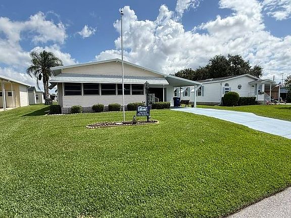 2nd image of 426 Bermuda Dr