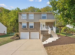 632 Tampico Ct, Pittsburgh, PA 15239