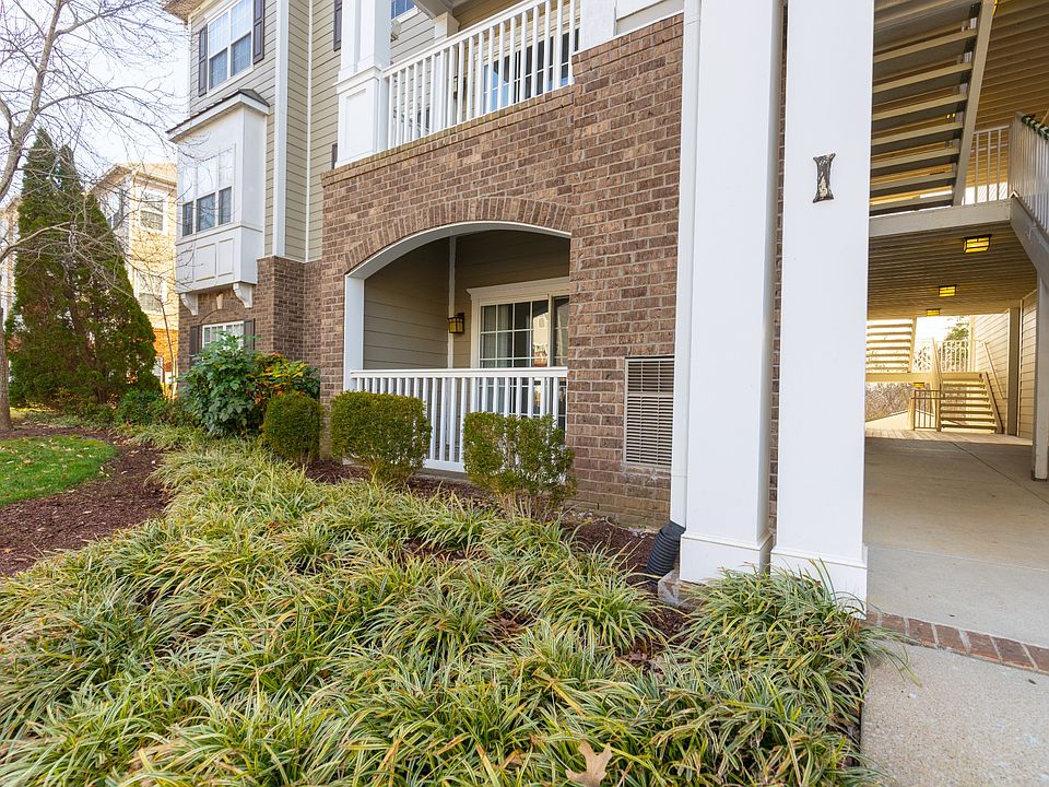 1st image of 8501 Burnham Ln Unit 6