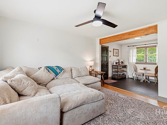 5th image of 250 Morningview Drive