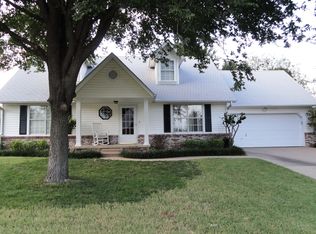 981 N Douglas Dr, Claremore, OK 74017