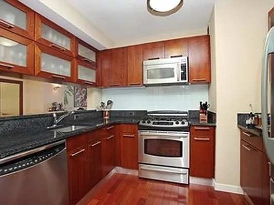 Sold by Corcoran | media 1